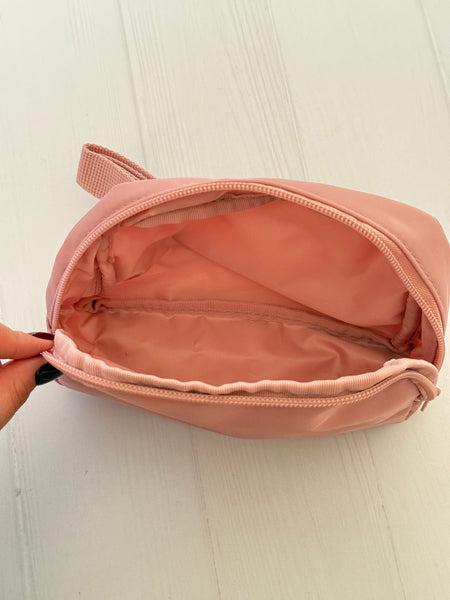 BANANO ROSADO VIEJO  ESTILO LULULEMON