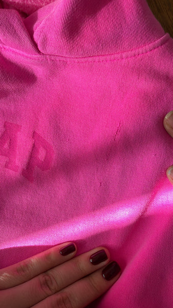 POLERON GAP FUCSIA DETALLE