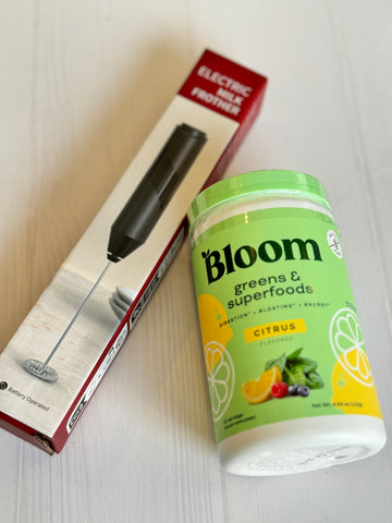 SET BLOOM CITRUS  + BATIDOR PARA PREPARARLO PREVENTA