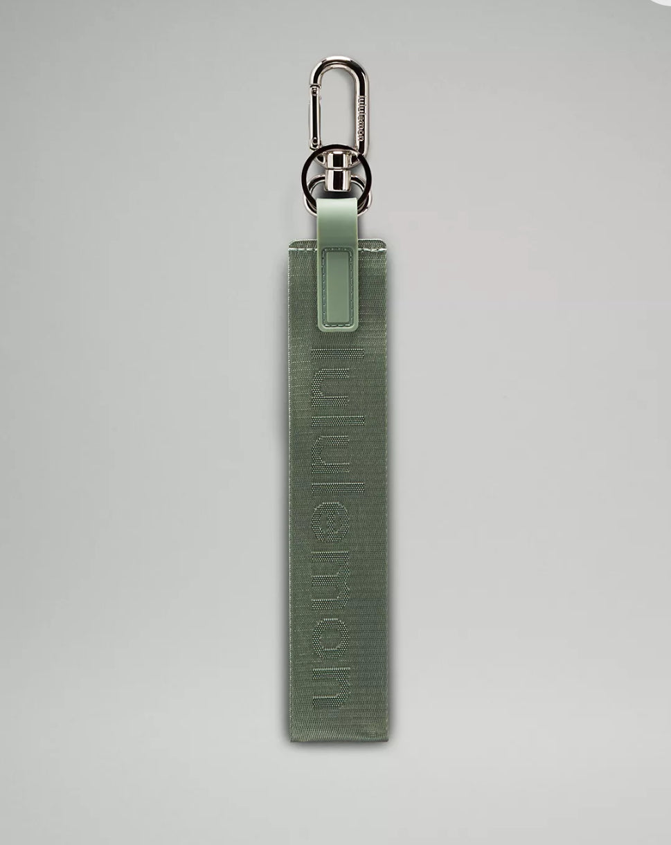LLAVERO  LULULEMON VERDE