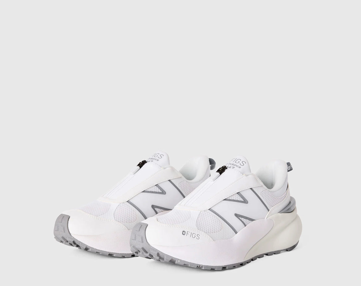 ZAPATILLAS FIGS NEW BALANCE WHITE 5.5 PREVENTA
