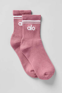 ALO YOGA CALCETINES ROSADOS TALLA S PREVENTA