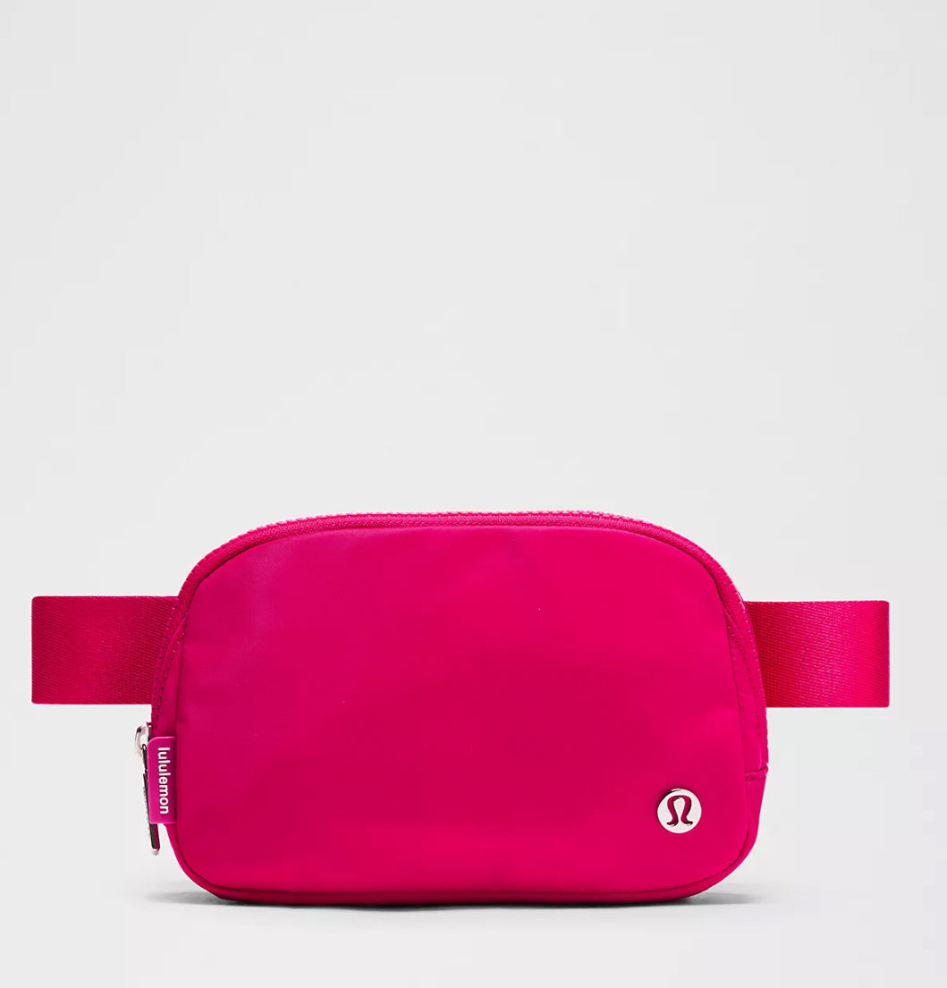 LULULEMON BELT BAG 1L WHITE PASSIONATE PREVENTA