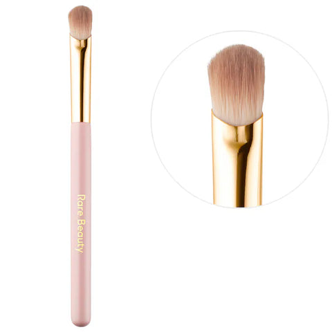 BROCHA STAY VULNERABLE EYESHADOW BRUSH